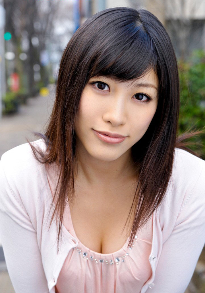 Lily, Go Massage London